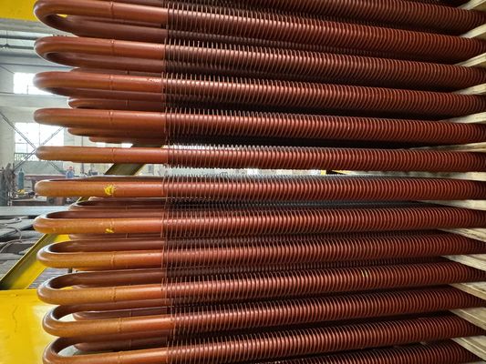 12.7-18mm Basisrohr O.D. Spiralflossenröhre Extrudiert, gezackelt, bemalt